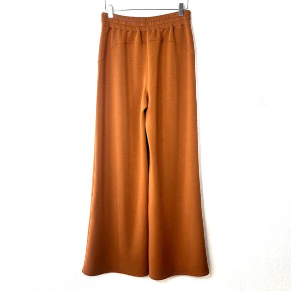 SPANX AirEssentials Wide Leg Pant Sweatpants Butterscotch Carmel Brown LARGE - Picture 3 of 7